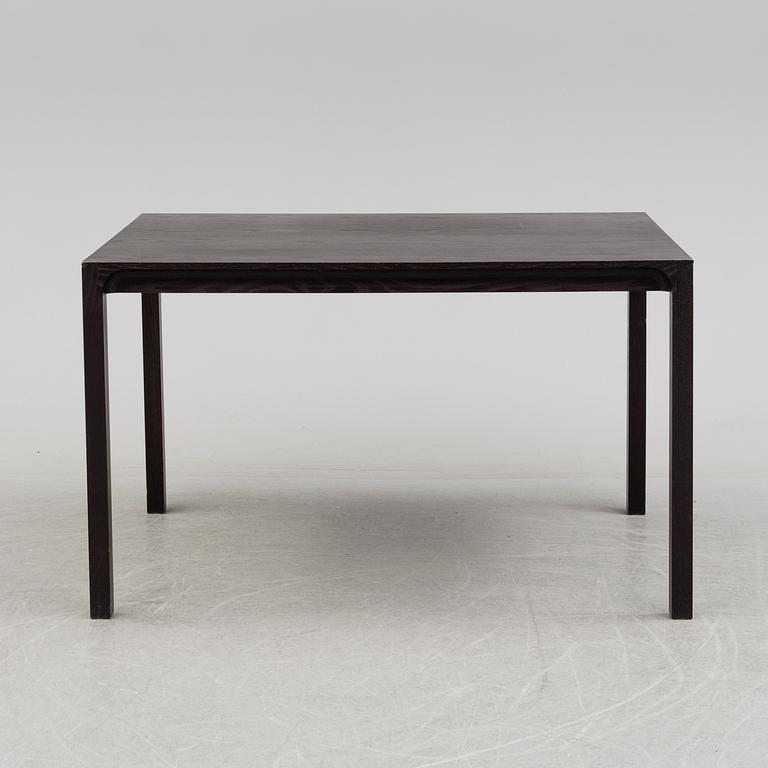 An 'Arc' oak dining table by Claesson Koivosto Rune.