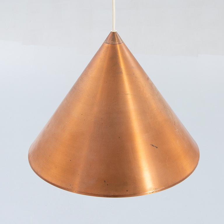 Arne Jacobsen, "Billiard pendulum", Louis Poulsen, copper.