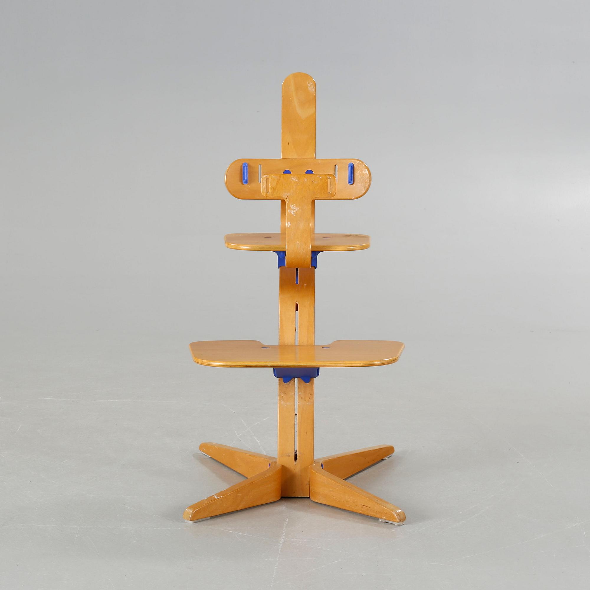 A child chair by Peter Opsvik for Stokke, late 20th century.