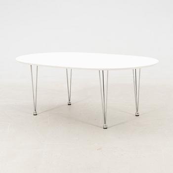 Late 20th-century coffee table.