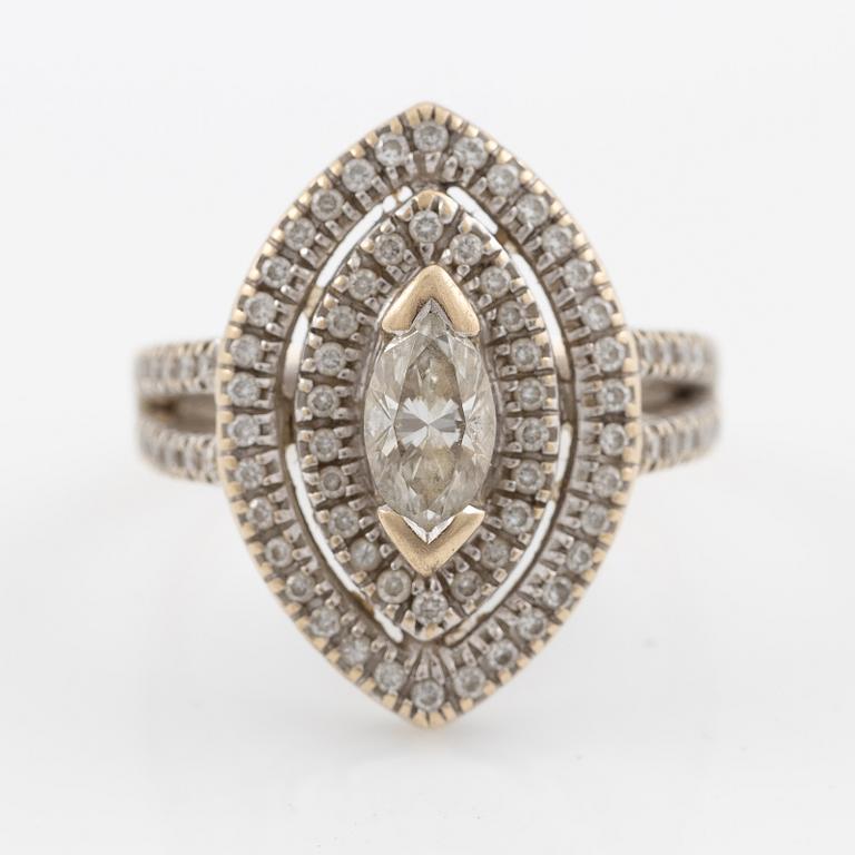 Ring, 18K white gold with a marquise-cut diamond and brilliant-cut diamonds.