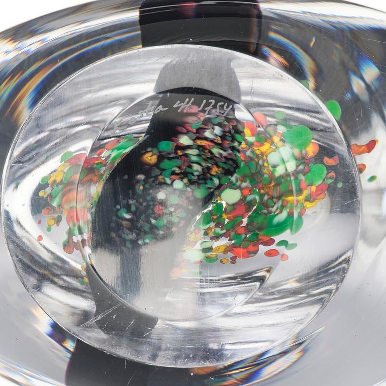 Vicke Lindstrand, a glass vase "Autumn", Kosta 1950s/60s.