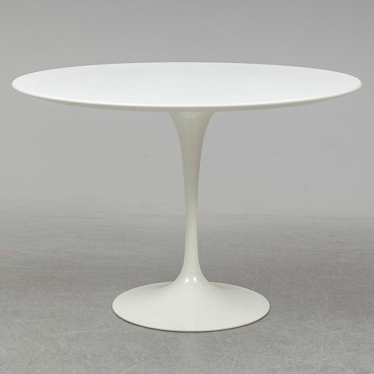 EERO SAARINEN,  Tulip table, Knoll.