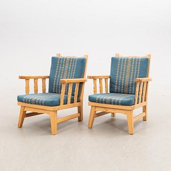 Fåtöljer 1 par, furu, Krogenes Möbler, Norge 1900-talets senare del.