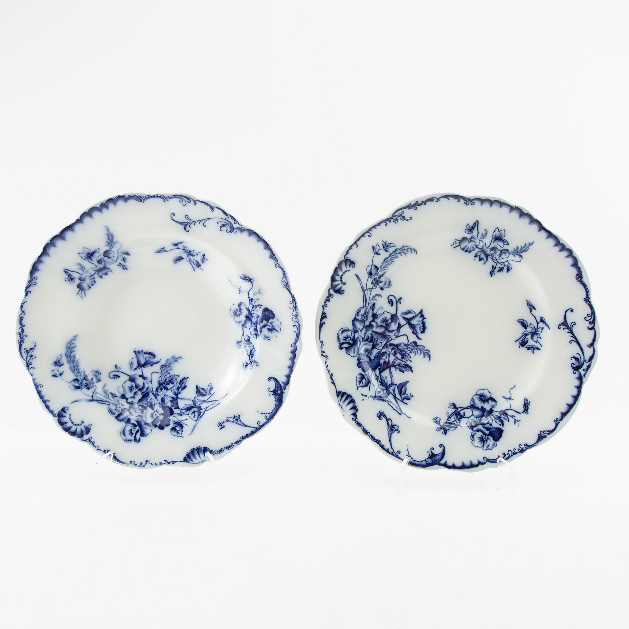 Service "Pensé" 44 pcs porcelain Rörstrand first half of the 20th century.