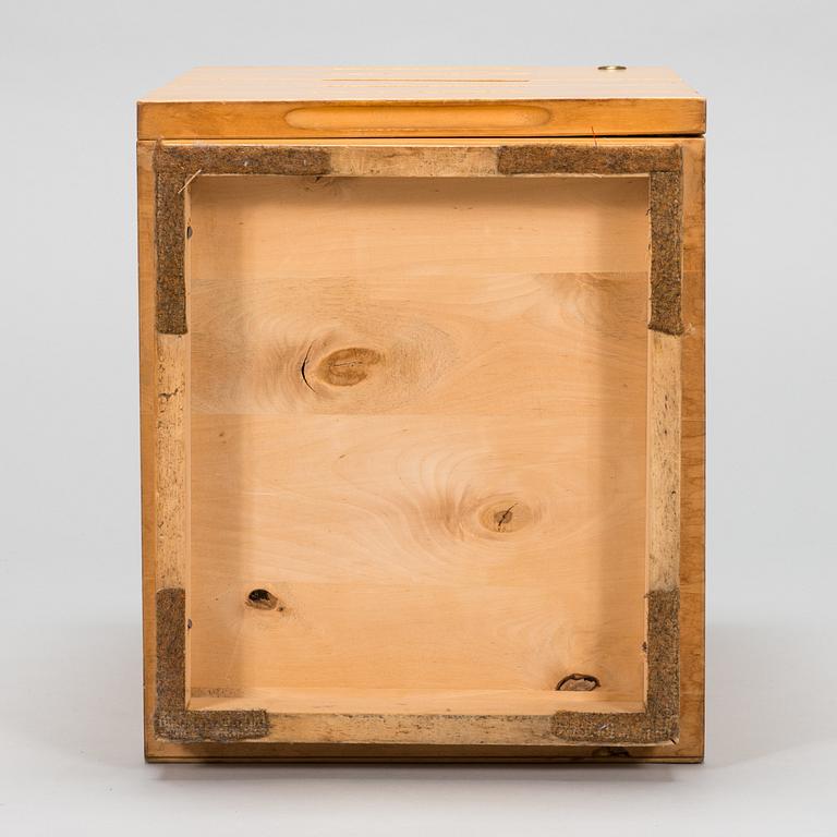 Aino Aalto, A mid-20th-century '297' drawer unit for O.Y. Huonekalu- ja Rakennustyötehdas A.B. Finland.