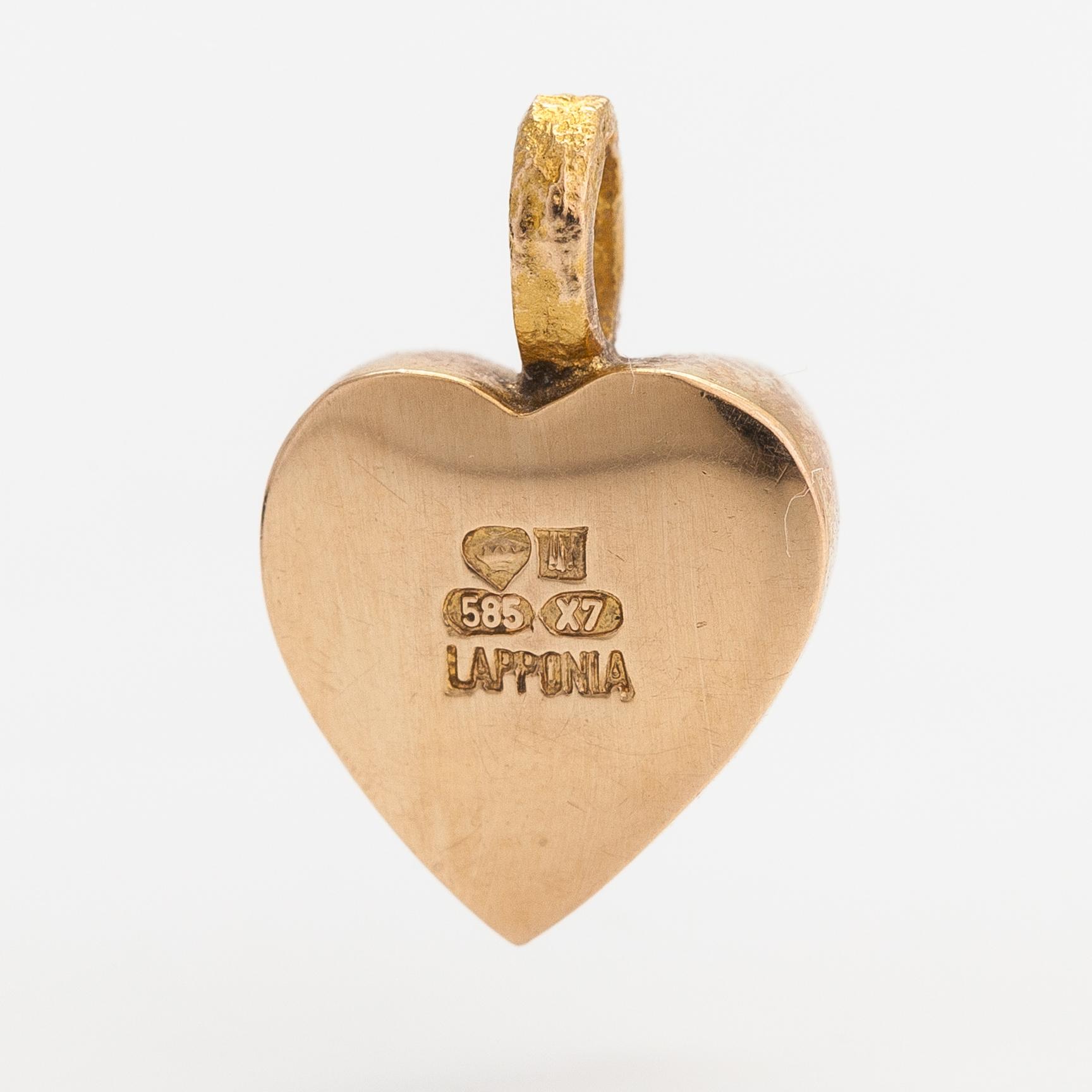 Björn Weckström, A 14K gold pendant "Heart". Lapponia 1975.