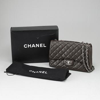 Chanel, väska, "Maxi Classic", 2009-10.
