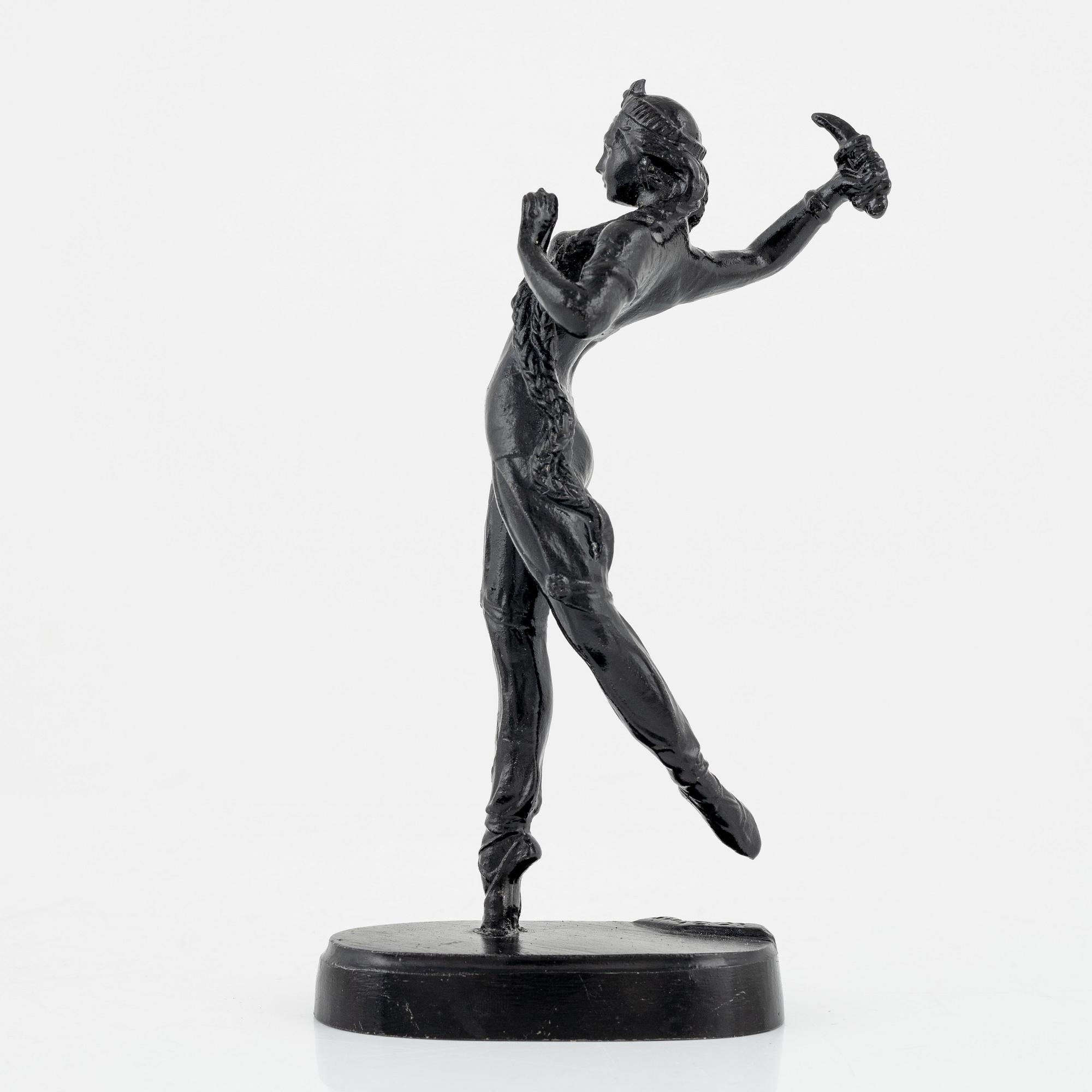 A Russian Kasli sculpture, 1978.