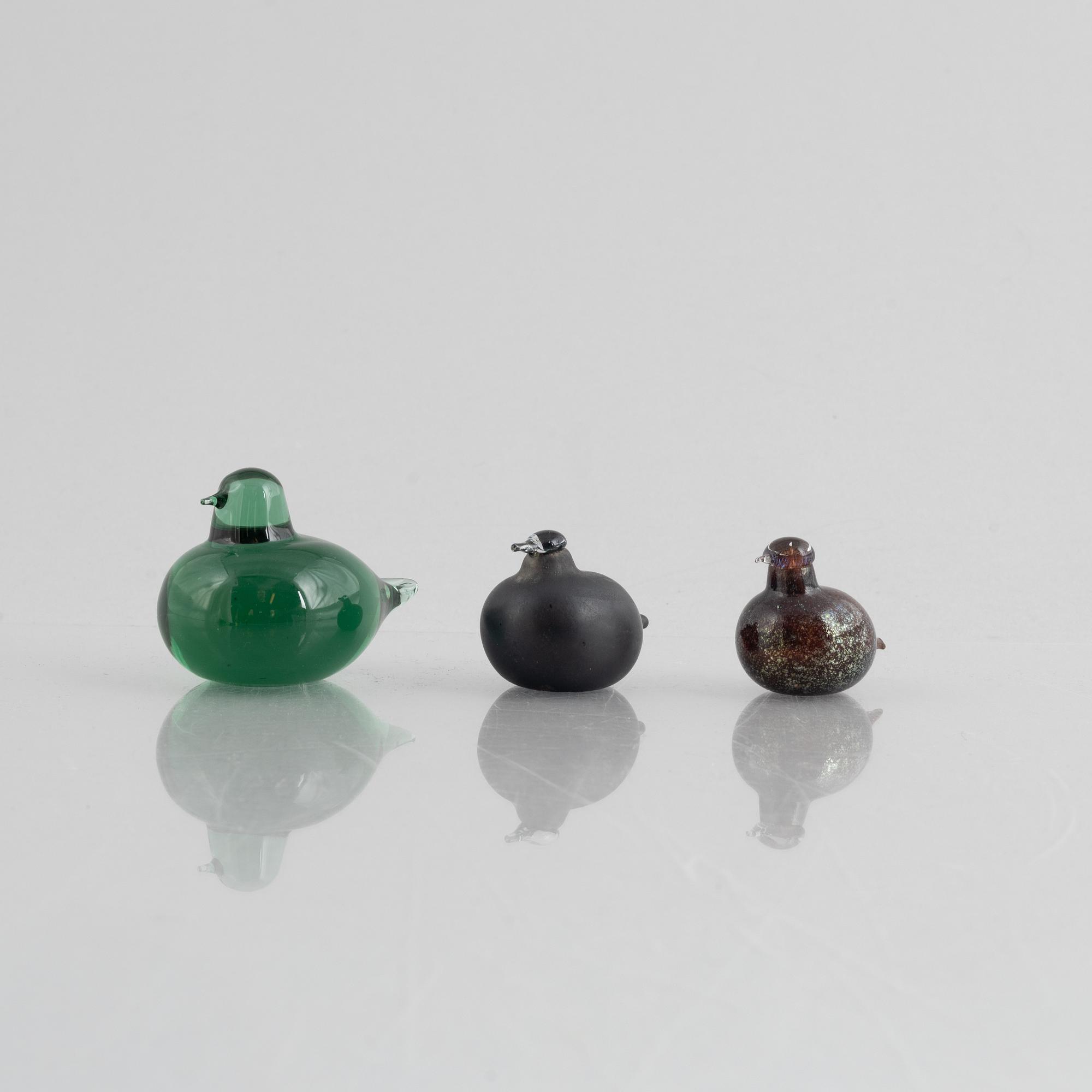 Oiva Toikka, a set of three glass birds, Nuutajärvi.