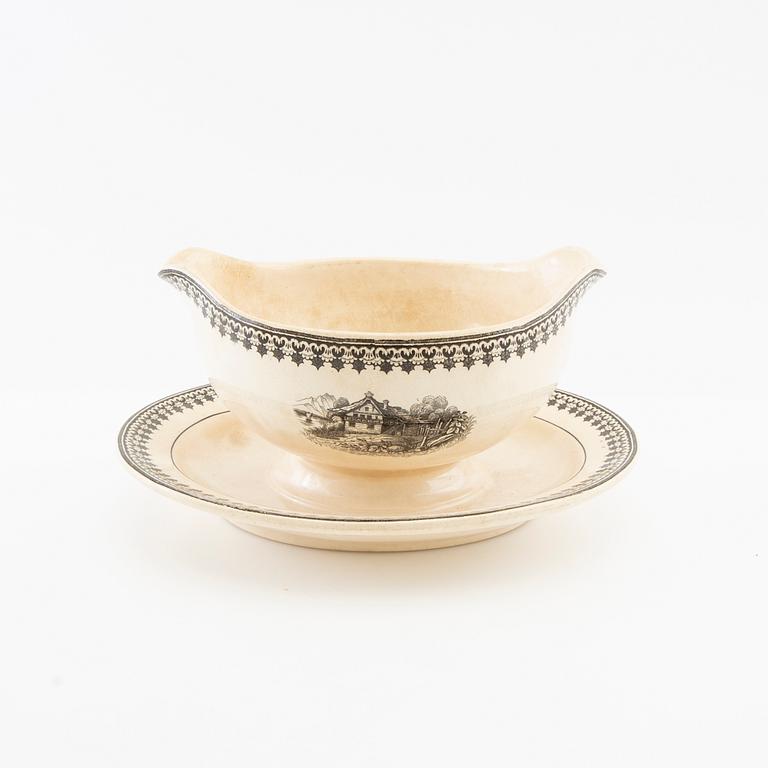 Service 44 dlr, "Old Abbey Ware Alpina" Villeroy & Boch Mettlach Saar Basin circa 1900 stoneware.