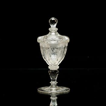 SWEET MEAT DISH MED LOCK, glas. 1700-tal.