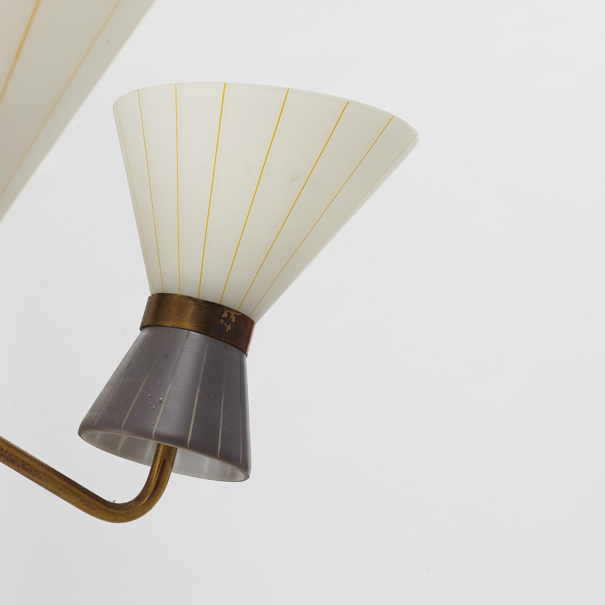 Taklampa, 1900-talets mitt.