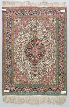 Matta, silke Ghom, centrala Persien, ca 205 x 145 cm.