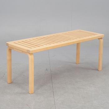 BÄNK, modell 153A, Alvar Aalto, Artek.