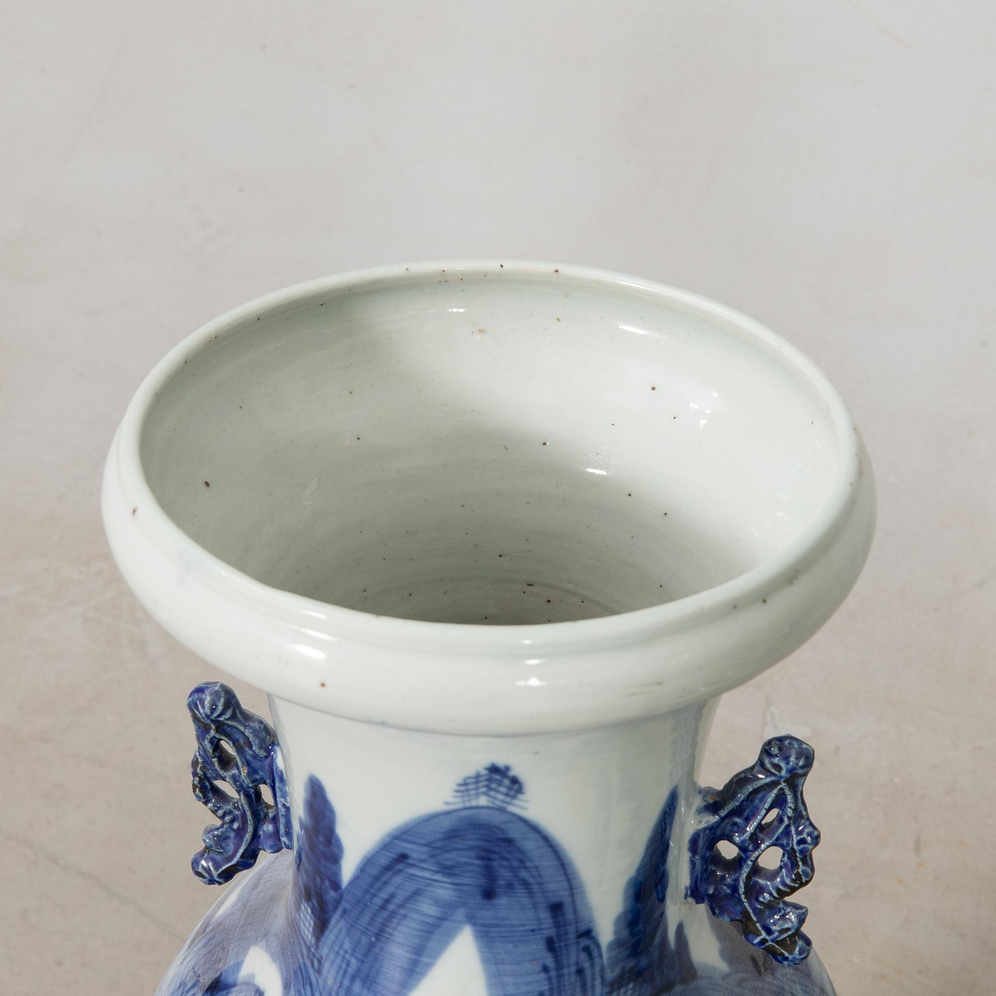 Floor vases 2 pcs China 20th century porcelain.