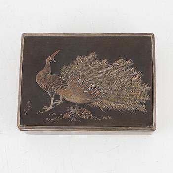 A Japanese silvered box, 20th Century. Signed.
