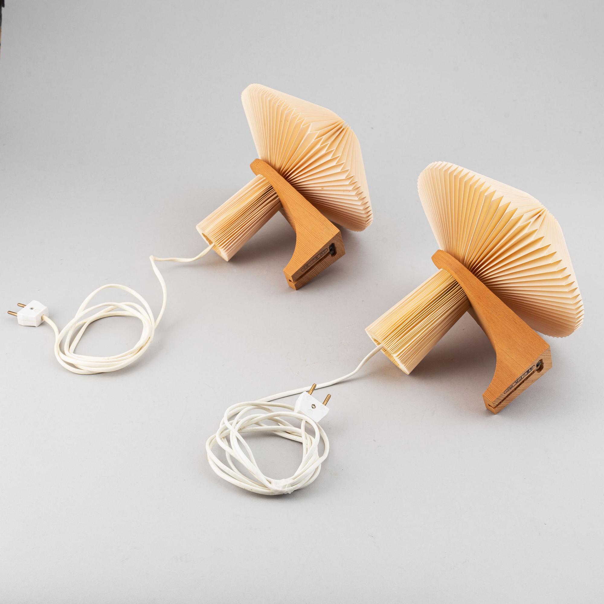 Vilhelm Wohlert, a set of two late 20th century model 204 wall lights for Le Klint, Denmark.