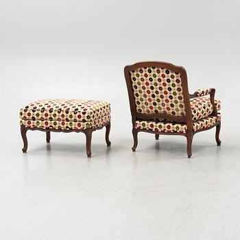 Bergère med fotpall, Louis XV-stil, omkring år 1900.
