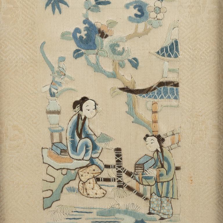 A Chinese silk embroidery, late Qing dynasty / around 1900.