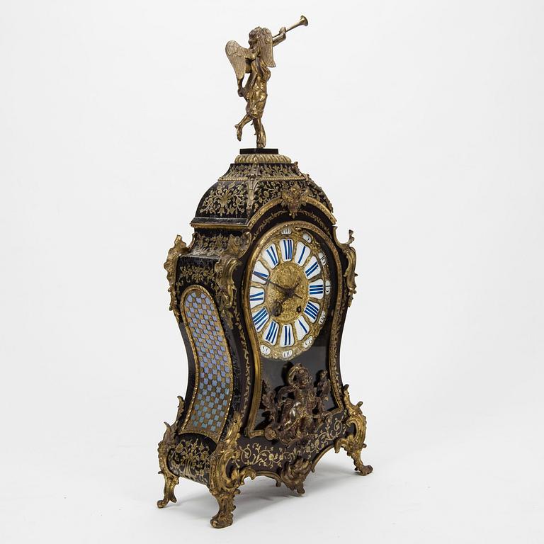BORDSPENDYL,  Louis XV-stil, Frankrike, 1800-tal.
