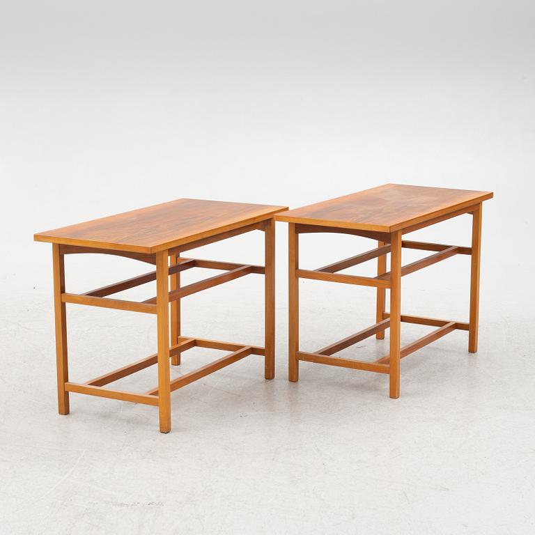 Sidobord ett par, 1900-talets andra hälft.