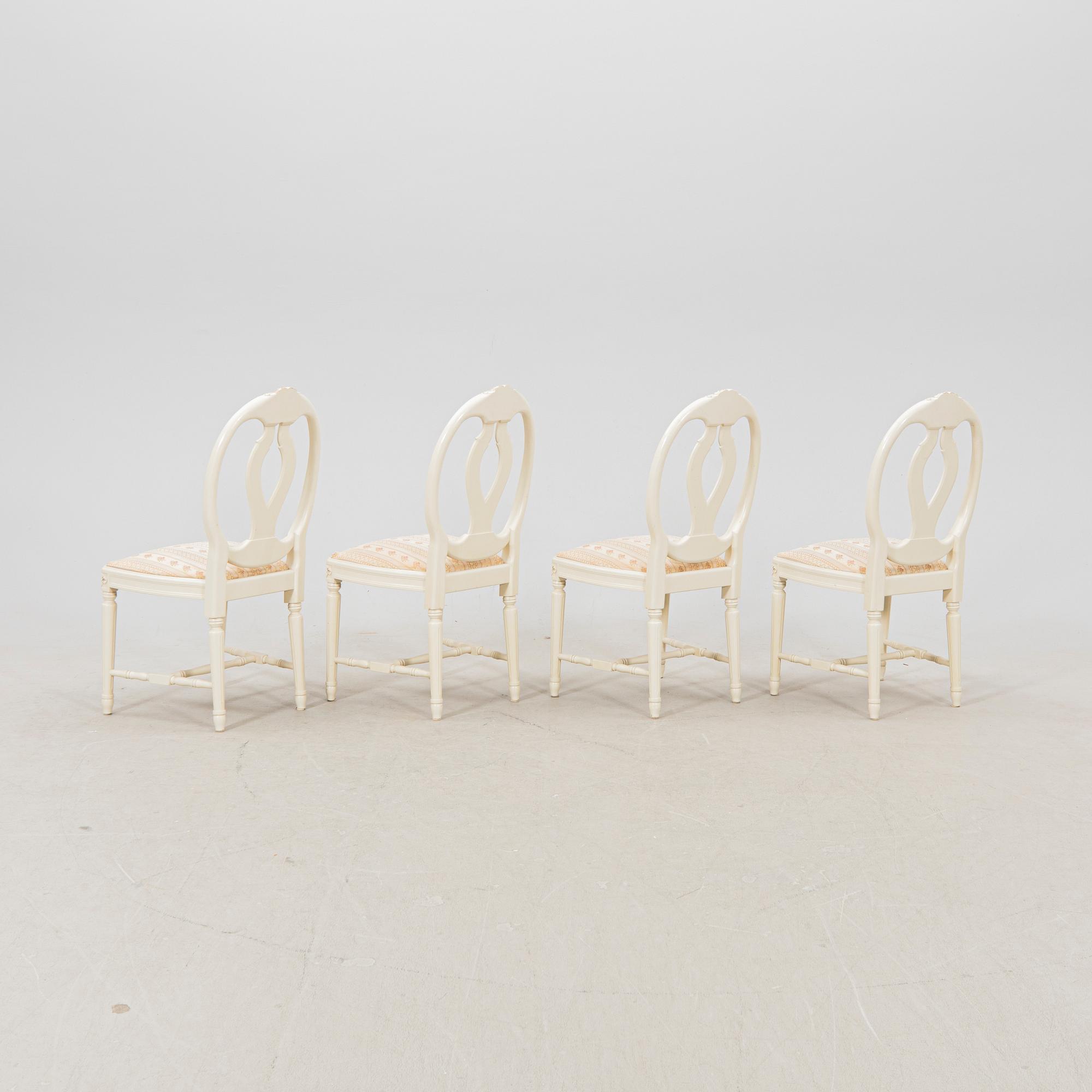 A late 20th century painted Gustavian style 5 pcs dining suit.