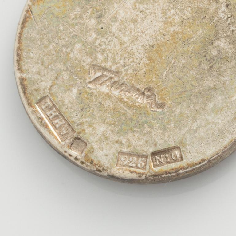 Theresia Hvorslev, ett par örhängen, silver.