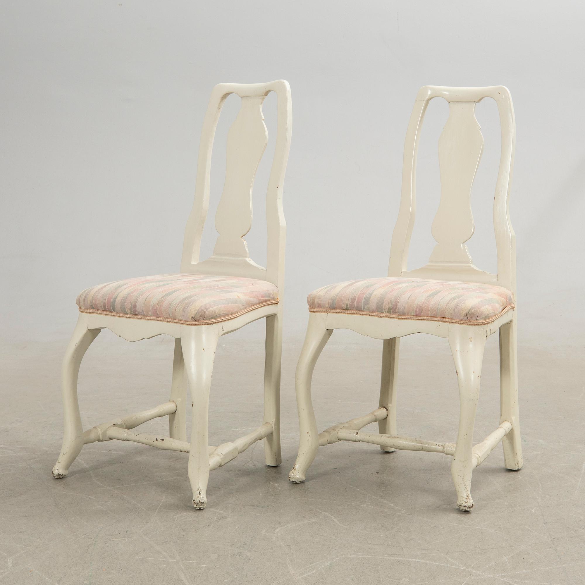 Chairs, a pair, late Baroque.