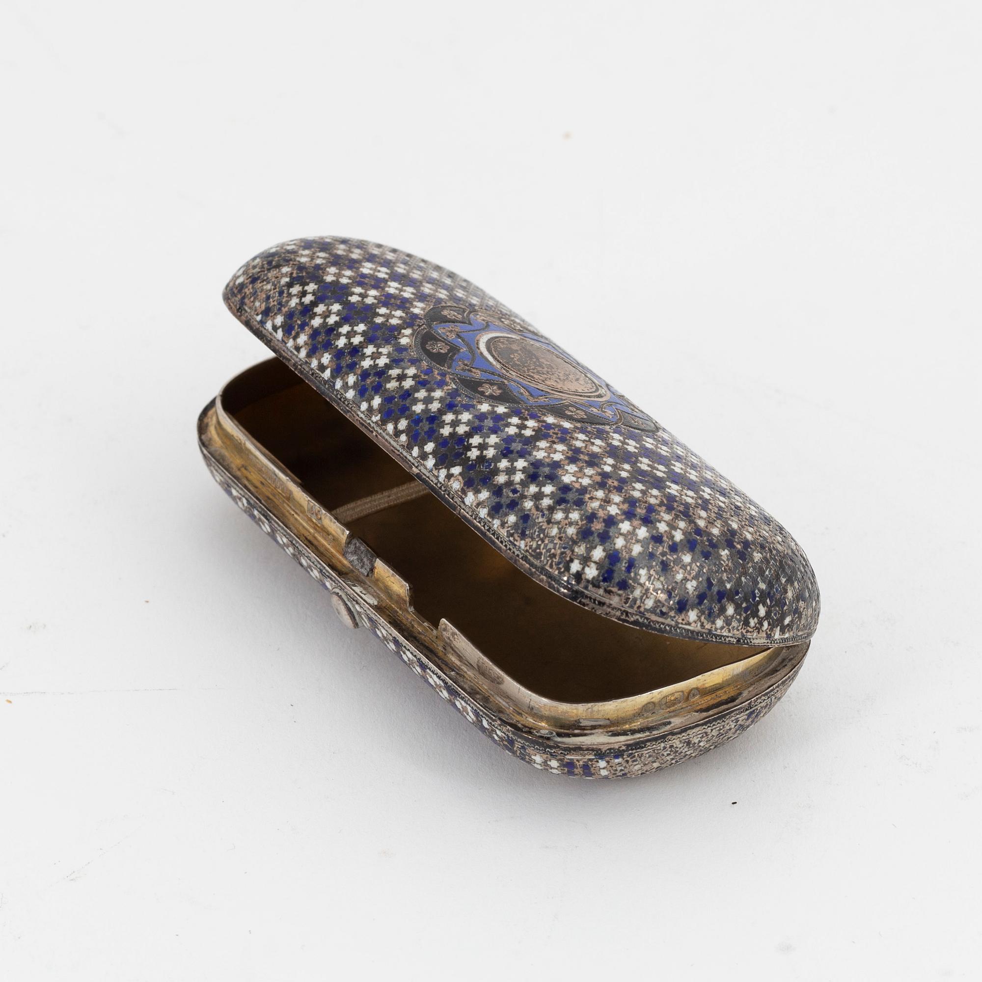 A silver table bell and a box, including Vienna 1830.