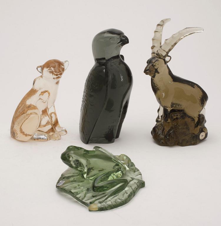 FIGURINER, 17 st, glas, Svenskt glas, Världsnaturfonden WWF utgivna mellan 1973–1987, upplaga om 8000ex.