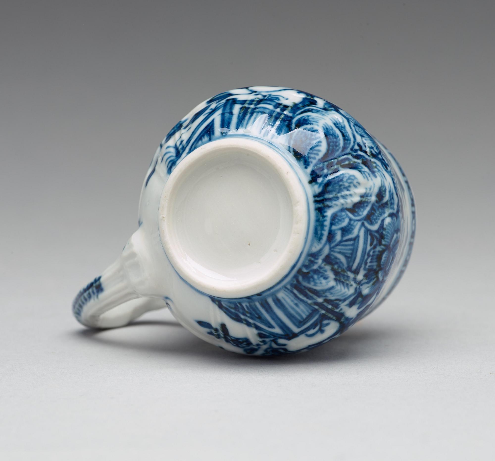 CREMEKOPPAR med LOCK, sex stycken, kompaniporslin. Qing dynastin, Qianlong (1736-95).