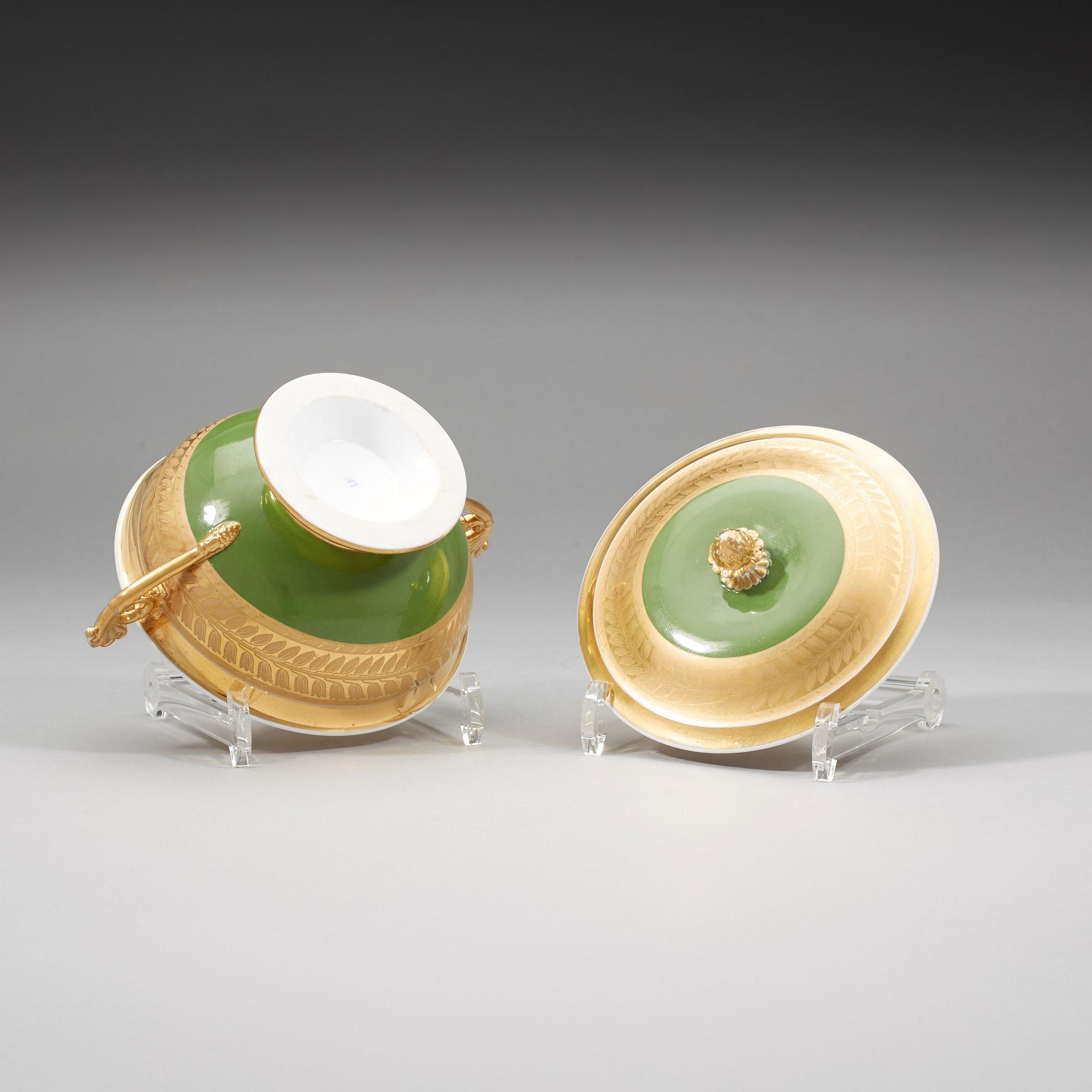 EQUELLE med LOCK, porslin. Ryssland, Popov, 1800-tal.