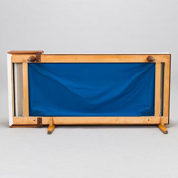 Haldor Vik & Ingmar Relling, a 'Svane' sofa, from the Svane-series, Ekornes Fabrikker A/S, Norge, circa 1970.
