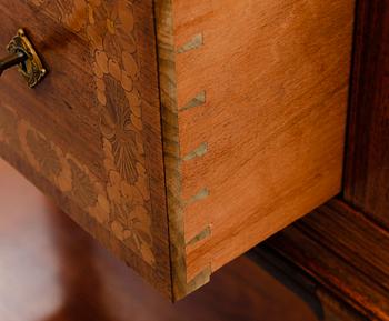 SKÅP, Aktiebolaget Mobilia, 1900-talets första hälft.