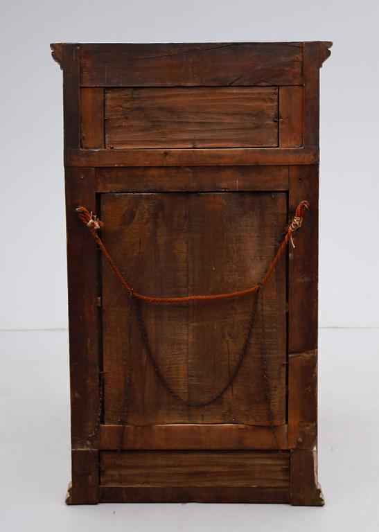 SPEGEL, sengustaviansk, 1800-talets första hälft.