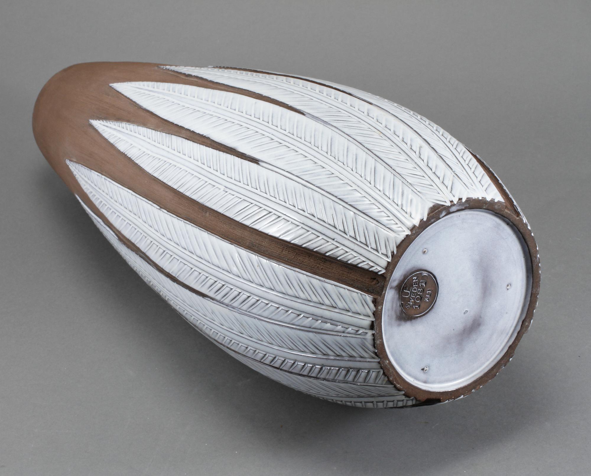 GOLVVAS, stengods, "Paprika", Anna-Lisa Thomson, Upsala Ekeby, i produktion 1951-1969.