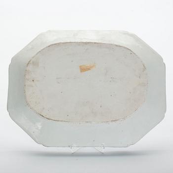 STEKFAT, porslin, Kina, Qianlong(1736-1795).