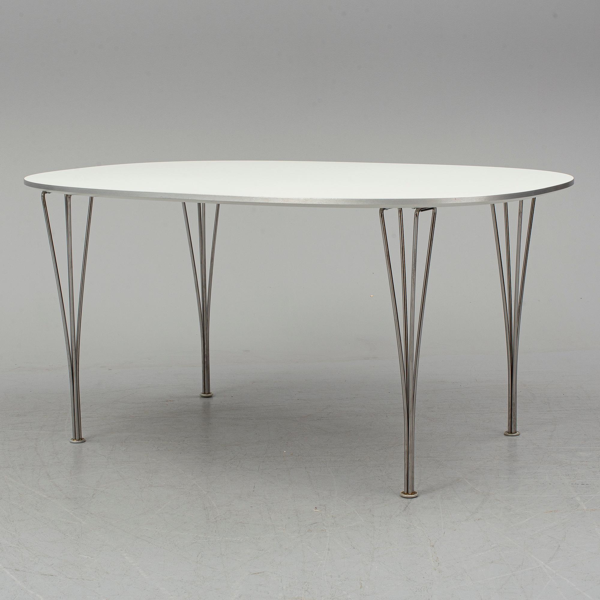 BRUNO MATHSSON & PIET HEIN, bord, "Superelips", Republic of Fritz Hansen, Denmark, MIAB Sverige, 2012.