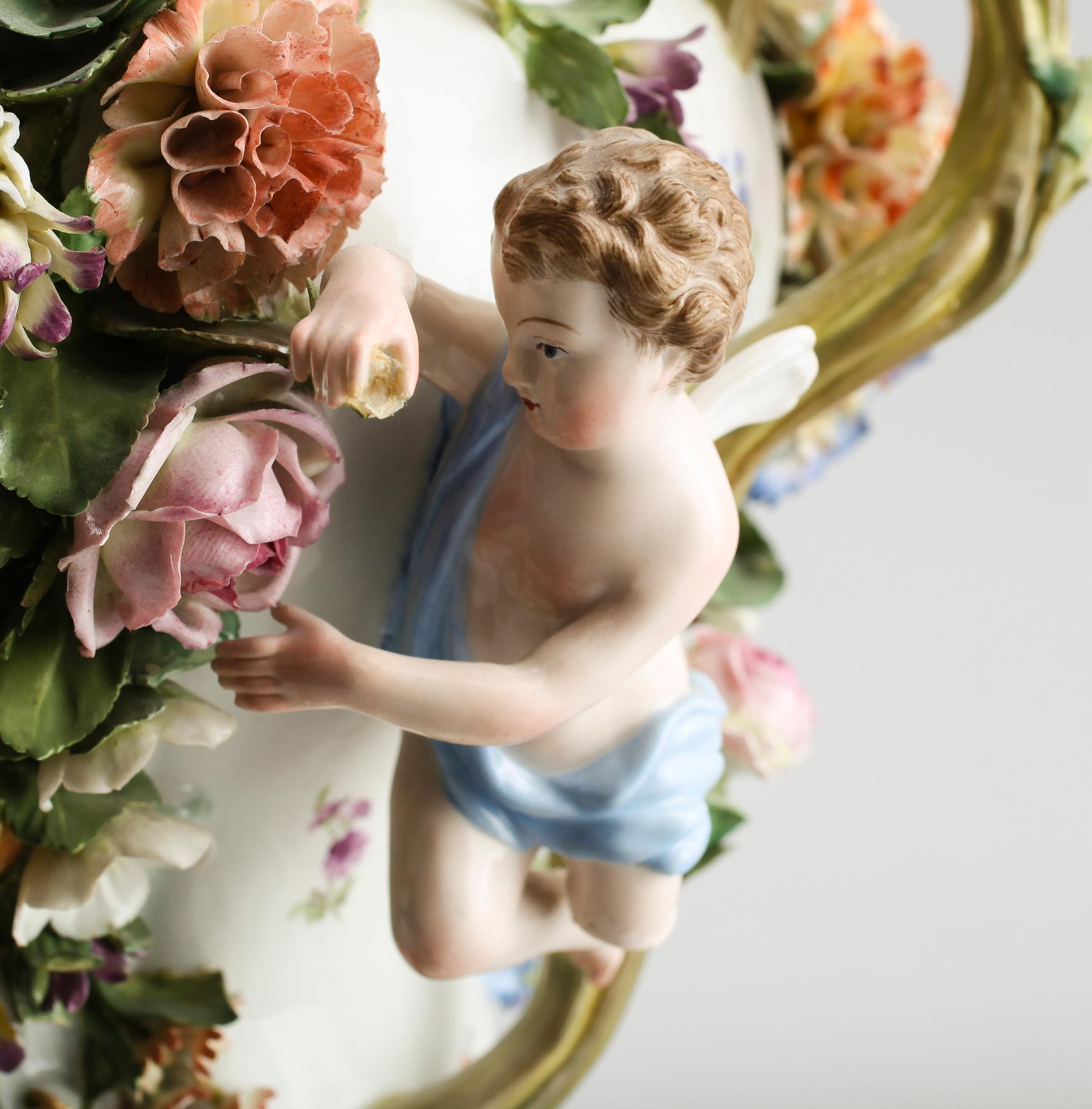 LOCKURNA, porslin, Meissen, 1800-/1900-tal.