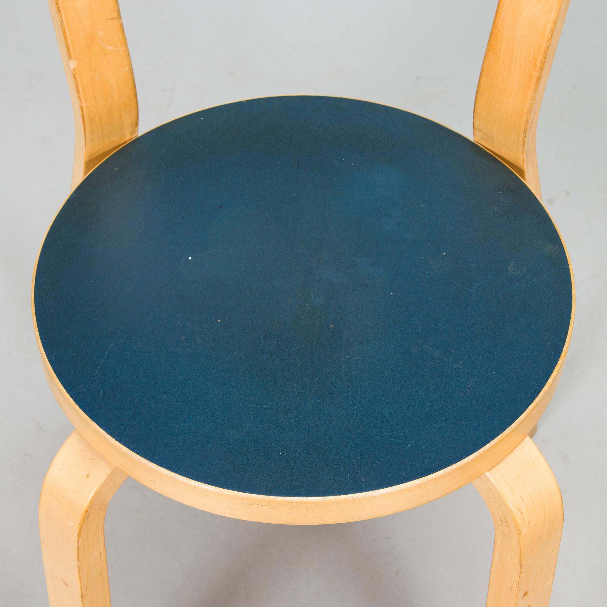 Alvar Aalto, tuoleja, 4 kpl, malli 68, Artek 1970-luku.