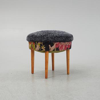 A mid 20th Century stool.