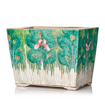 1000. A famille rose cabbage flower pot, China, circa 1900.