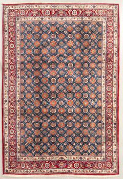 Veramin carpet, approximately 300x195 cm.