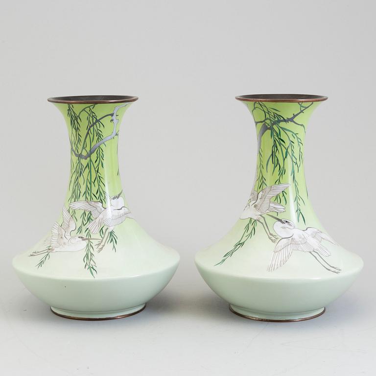 A set of two Japanese cloisonne vases, Meiji period (1867-1912).