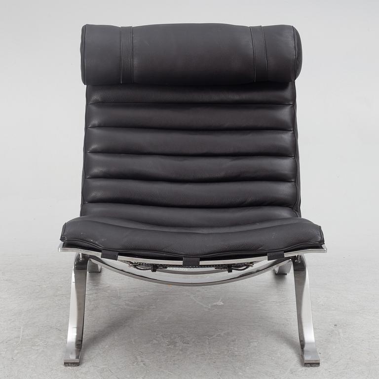 Arne Norell, an 'Ari' lounge chairs, Norell Möbler, late 20th Century.