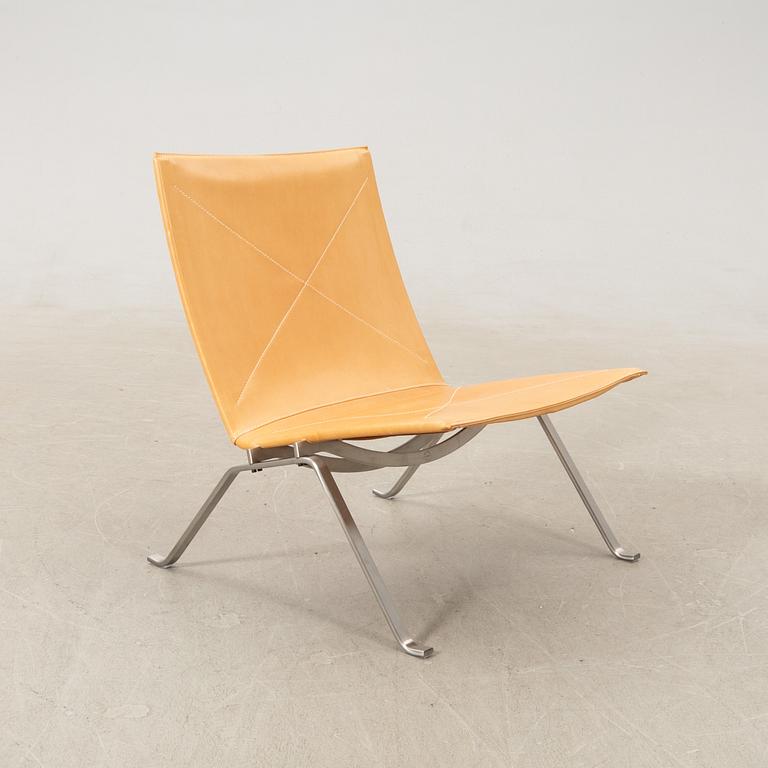 Poul Kjaerholm, fåtölj, "PK22" för Fritz Hansen Danmark 2017.