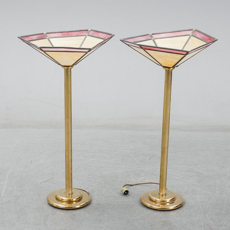 A pair of lamps, second hanf of the 20th Century.