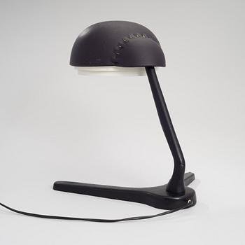 ALVAR AALTO, BORDSLAMPA A 704. Tillverkad av Valaistustyö Ky.