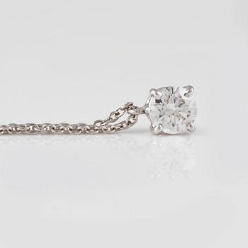 HÄNGE, 18K vitguld med briljantslipad diamant ca 0.53 ct. Vikt 2,3 gram.